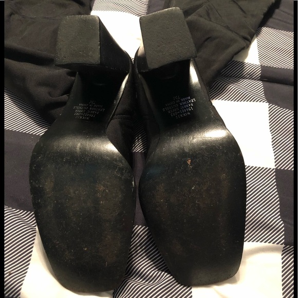 Knee high boots - Picture 2 of 5